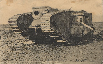 Подбитый английский танк