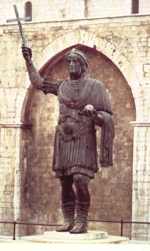 Император Валентиниан